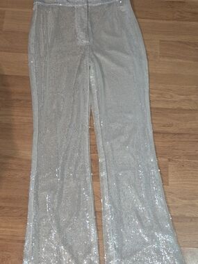 STUNNING Fashion Nova "Nova Luxe" Silver Sequin Flare Pants ✨